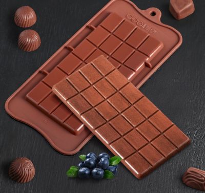 Форма для льда и шоколада Доляна ПЛИТКА, 22,5×10,5×0,2 см, 24 ячейки, цвет шоколадный